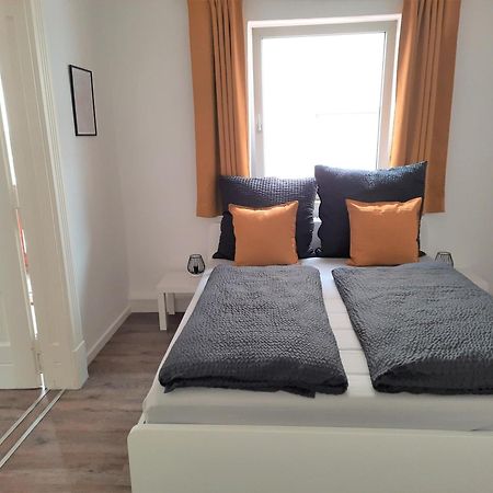 Ferienwohnung Im Zentrum Mit Balkon Und Parkplatz غموندين المظهر الخارجي الصورة